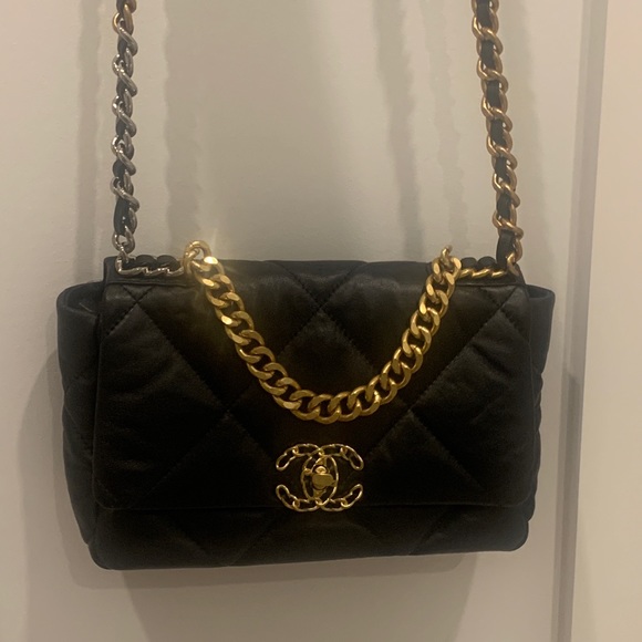 CHANEL Handbags - Faux Black Crossbody
